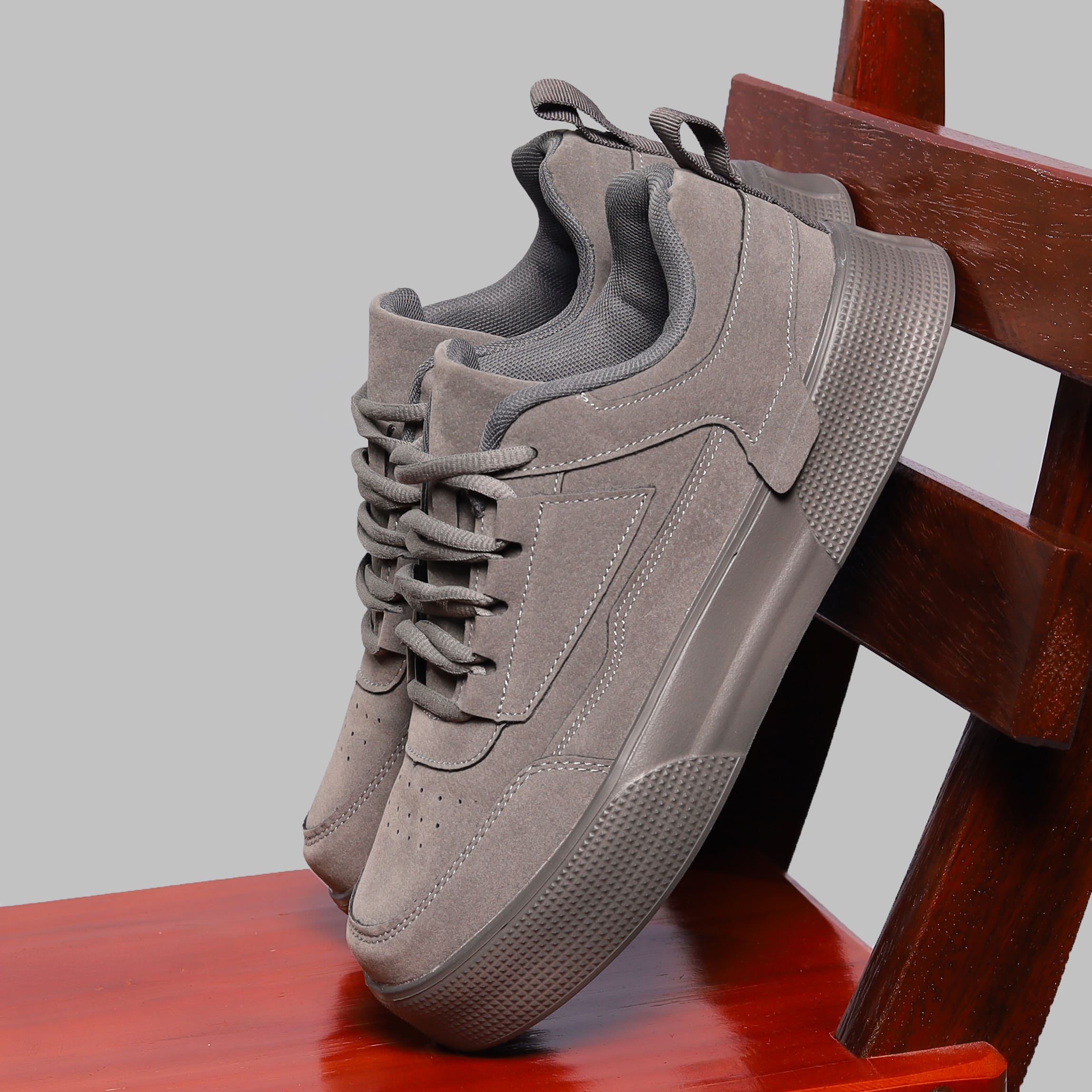 Monaco Men’s Casual Sneaker