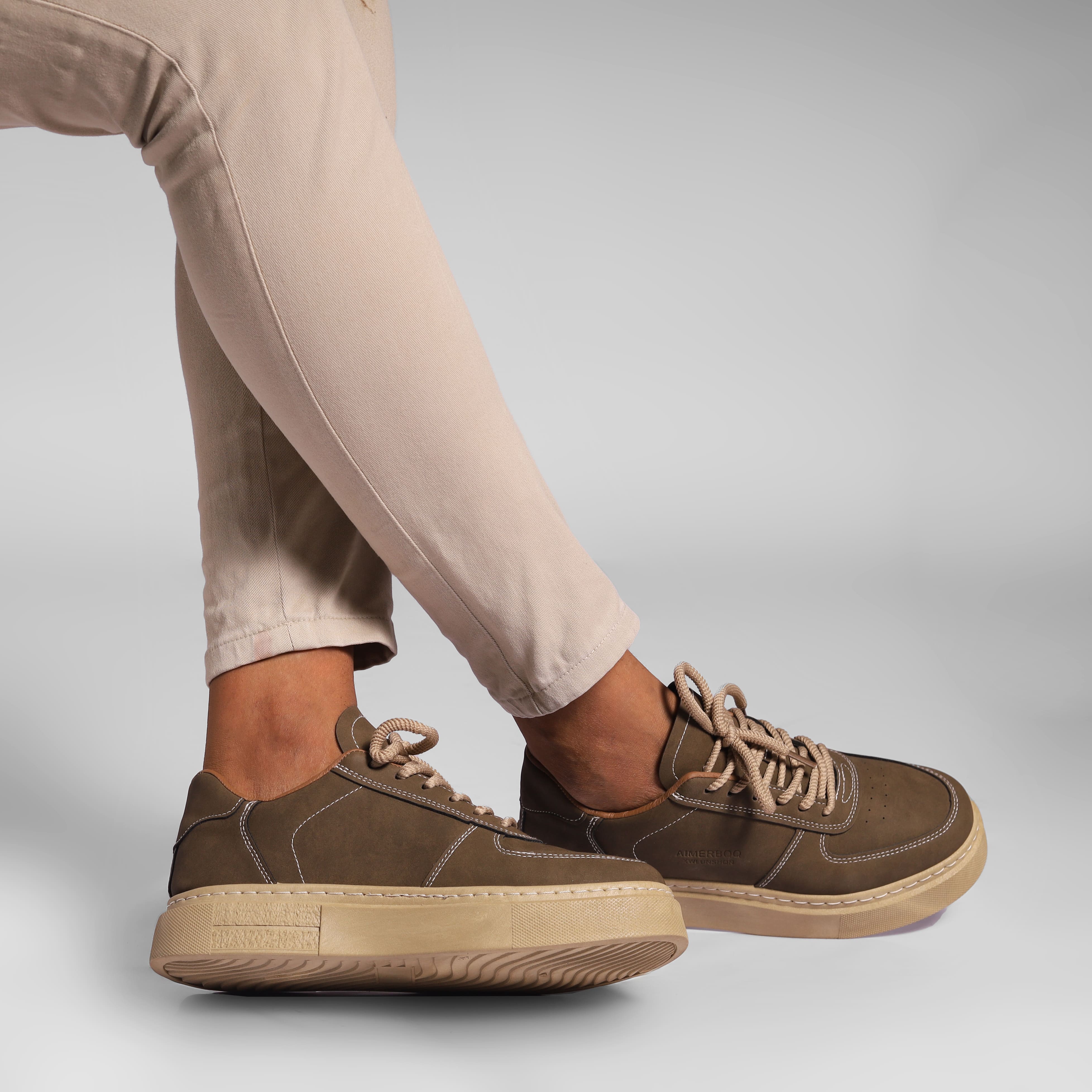 California Men’s Casual Sneaker