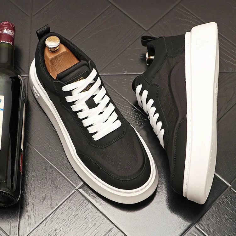 Sapato de couro casual masculino, tênis skate, sapatilhas, moda, novo