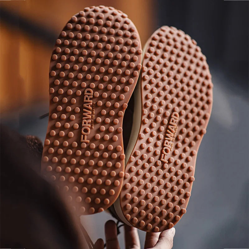 Maden Retro 70's Jogging Shoes Casual Sports Running Tênis de couro com sola grossa e aumento de altura para homens outono e inverno