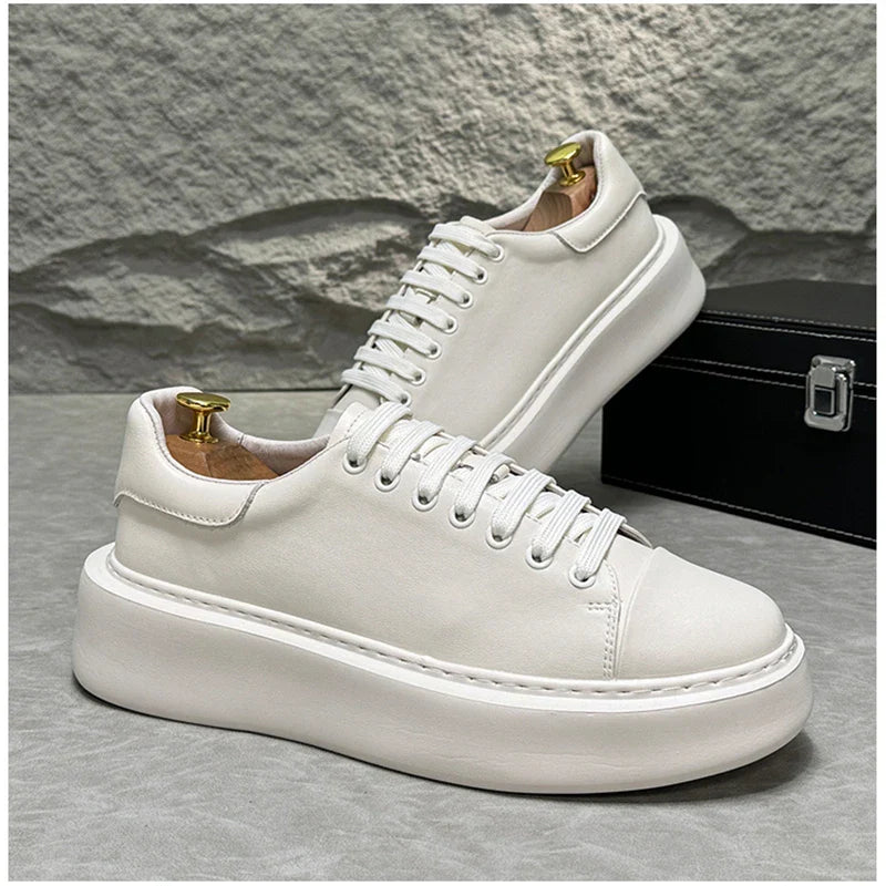 Sapatos casuais de couro para homens, tênis multifunções, tênis de skate, nova chegada