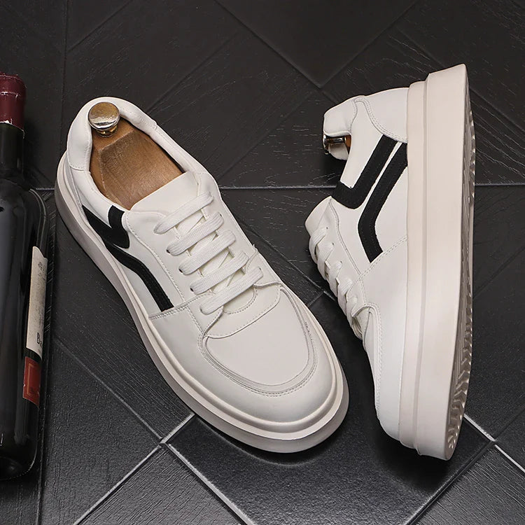 Sapatos casuais de couro branco para homens, tênis skate, formadores