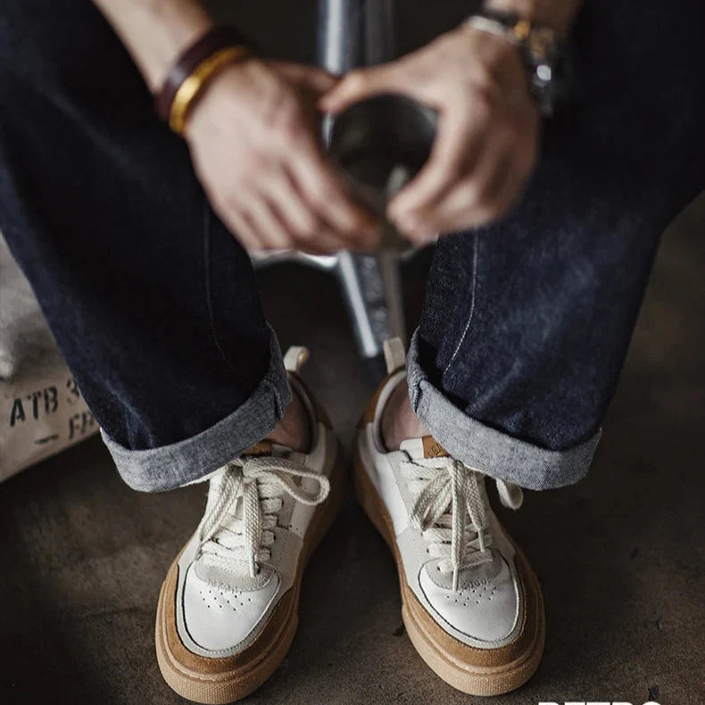 Maden masculino baixo superior casual respirável sapatos de skate fundo grosso sapatos versáteis cinza e branco retalhos sapatos sola de borracha